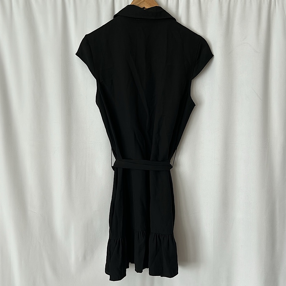ENA’Z NWT Black Ruffina Cap Sleeve Ruffled Hem Dress **Size M** 🌺🌺 - Picture 2 of 6
